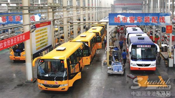 引航润滑油为“少林客车”加油！