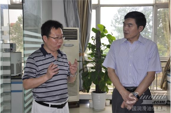 南京市副市长、党组成员黄澜视察龙蟠南京工厂