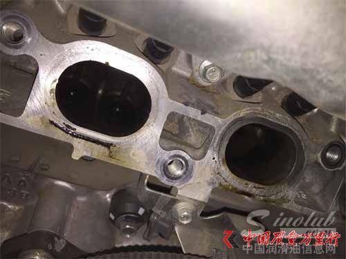 PCV管内部大量油迹